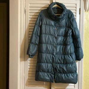 Designer down warm, soft Andy and silky winter jacket.